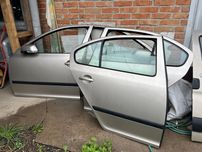 Двери передні задні  Skoda Octavia A5 Skoda A5 Шкода А5