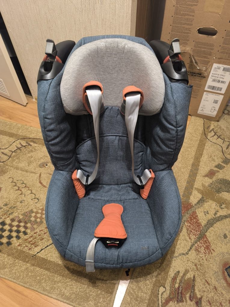 Maxi Cosi Tobi  w bdb stanie
