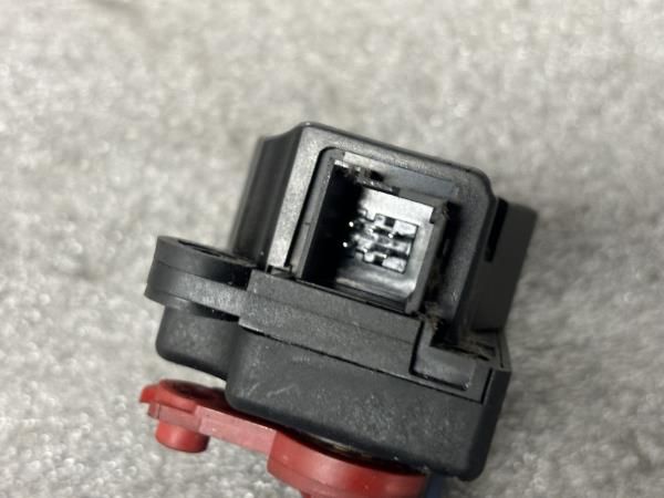 Motor da comporta da sofagem OPEL Vectra C