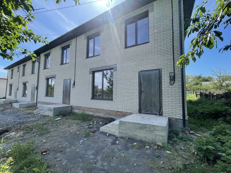 Продаж ТаунХаусів Ближні Бучми