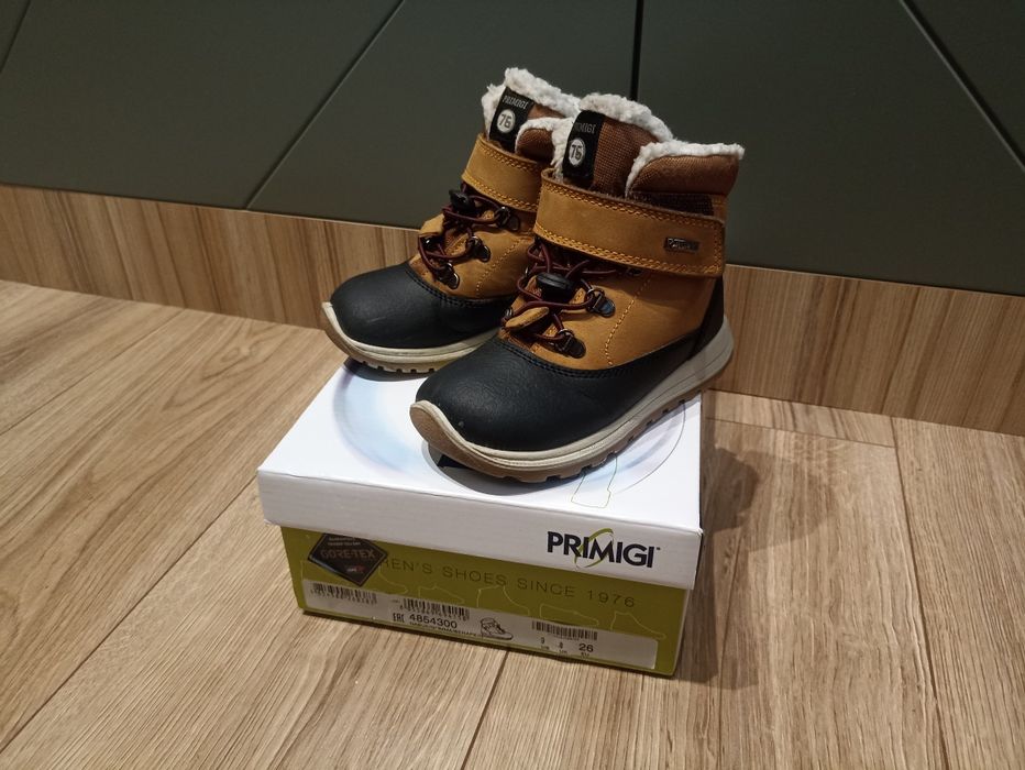 Buty zimowe, śniegowce Primigi 26