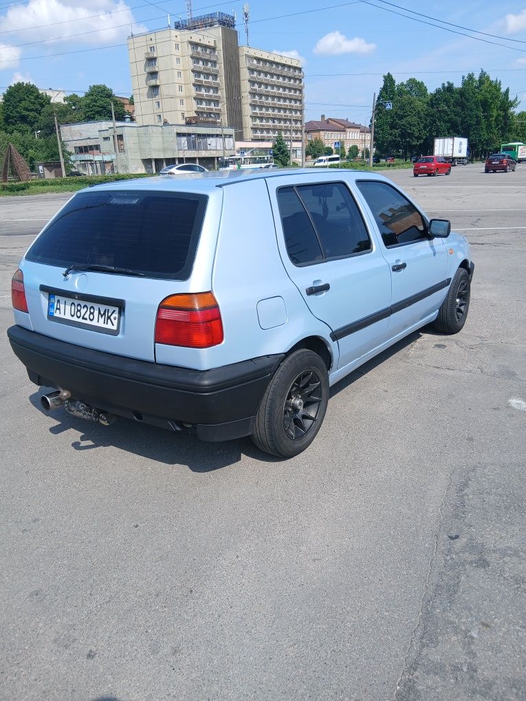 Volkswagen Golf 1996