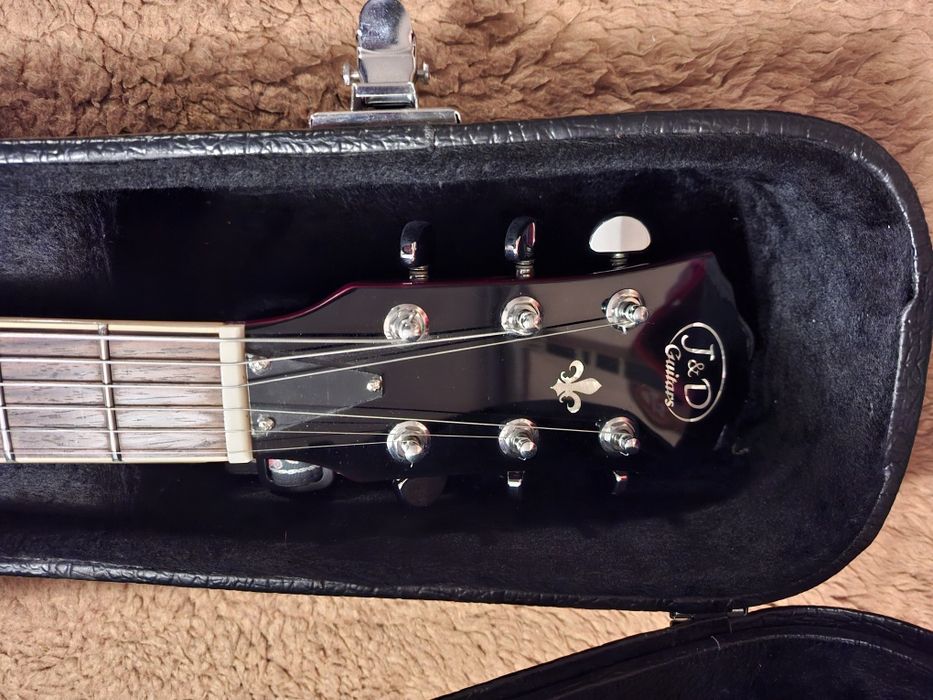 Sprzedam gitarę elektryczną J&D Luthiers Semi hollow Es