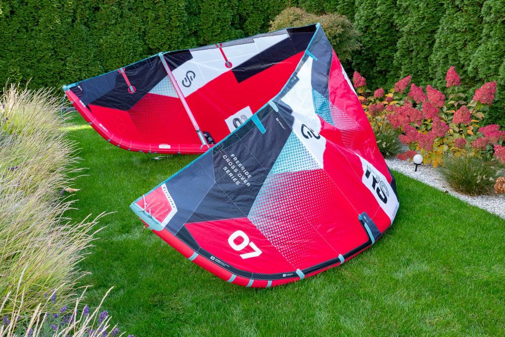 Latawiec Eleveight RS V9 7m kitesurfing