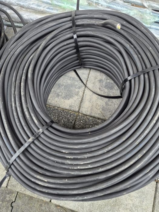 Kabel ziemny 3x2.5 58mb.