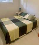 Cama + Colchão – 140x190 cm – COMO NOVOS! – 300€ (Valor Fixo)