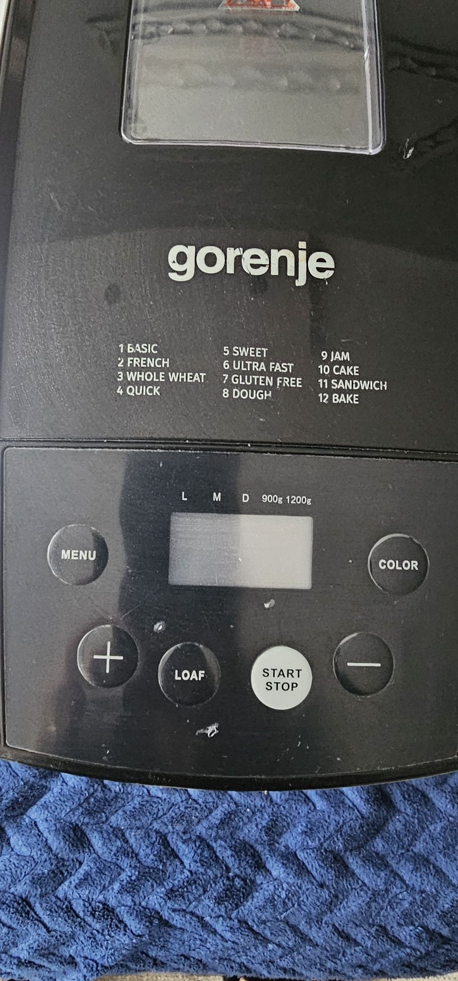 Automat do pieczenia chleba.