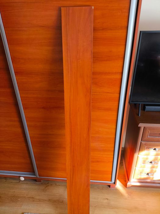 Półka ścienna 180x20 cm