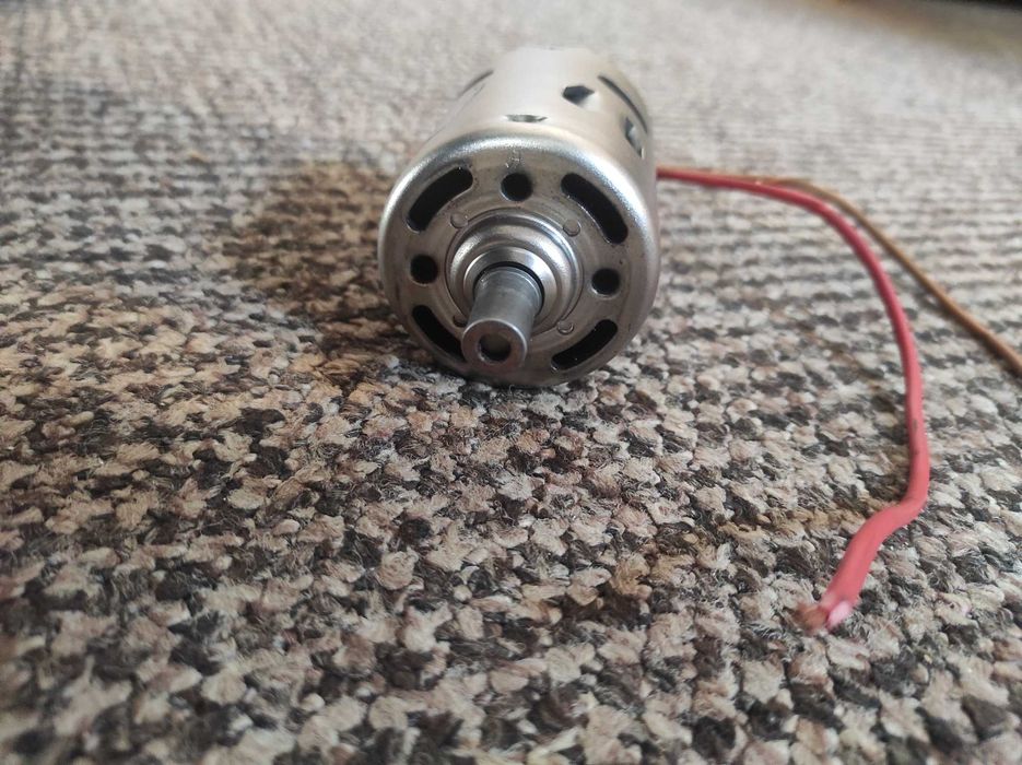 Электромотор 12в