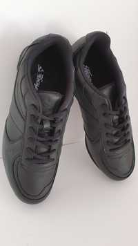 Buty nowe męskie sportowe czarne marka Hooy w rozmiarze 44