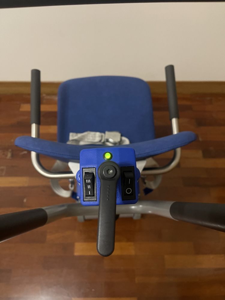 Cadeira Sobe Escadas Portátil Liftkar PT Mobilidade Reduzida