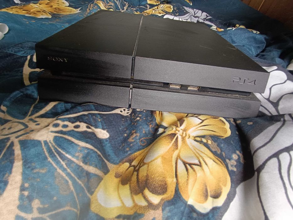 Konsola ps 4 plus dużo gier