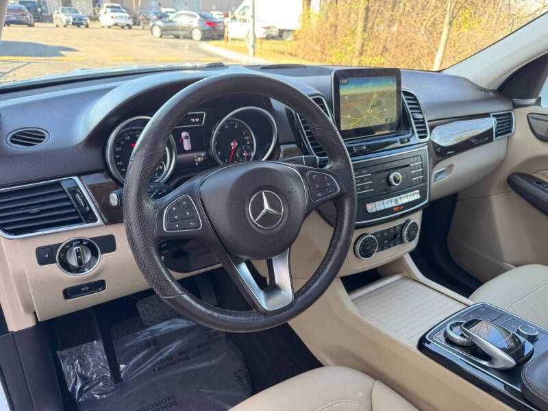 2017 Mercedes-Benz GLE