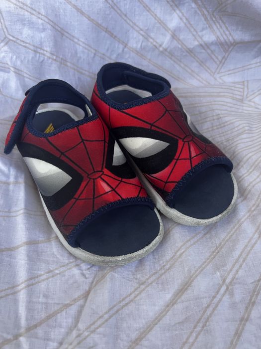 Босоніжки спайдермен 28розмір
