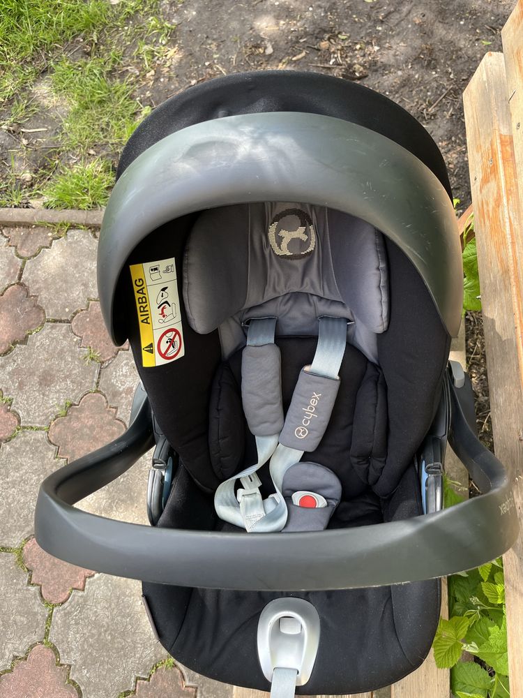 Автокрісло Cybex Platinum 0+