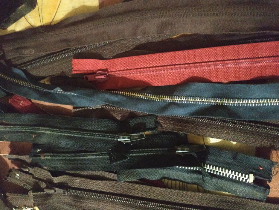 Замочки, різні нові і б/в