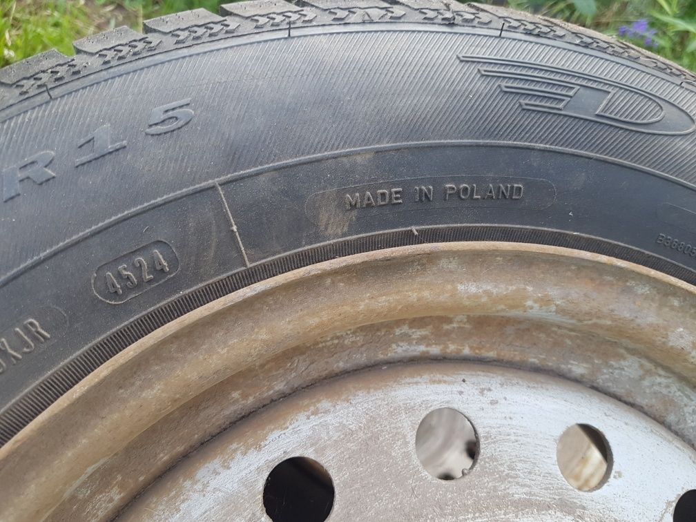 Продам резину 195*65*R15