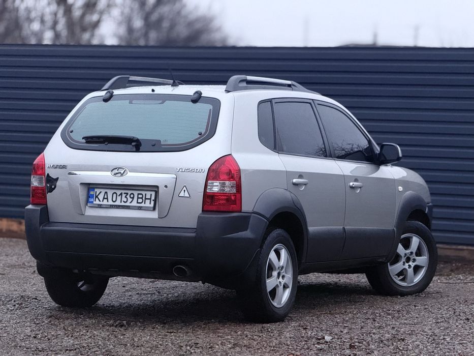 Продам Hyundai Tucson Газ/бензин 2.0 • 2007рік