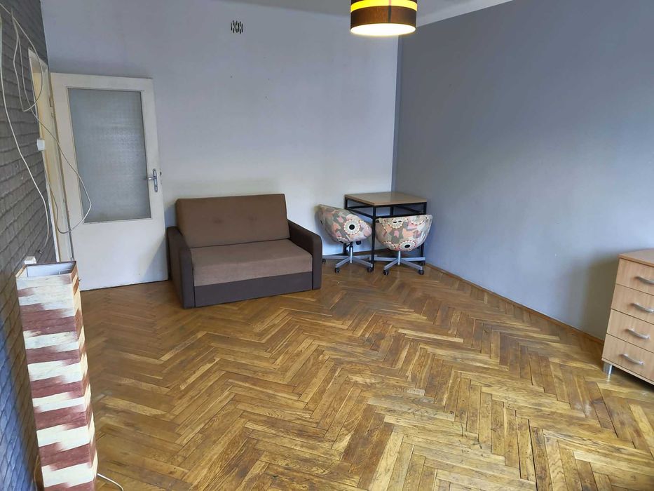 Kawalerka - 40m - mieszkanie do wynajęcia - przy starówce