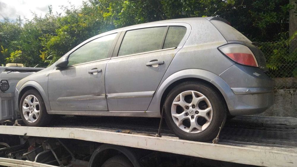 Opel Astra 2004 | PARA PEÇAS |