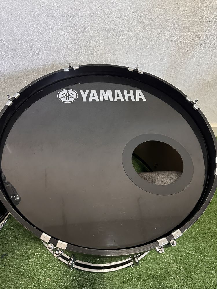 Bateria yamaha bem estimada