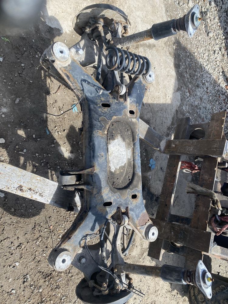 Sanki belka tyl quattro audi a8 d2 4,2