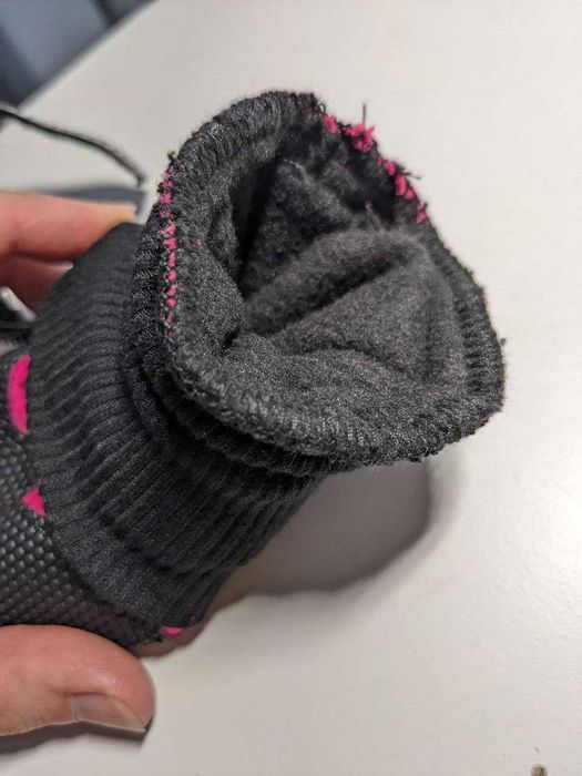 Взуття для собаки розмір L. На вагу 20-30 кг