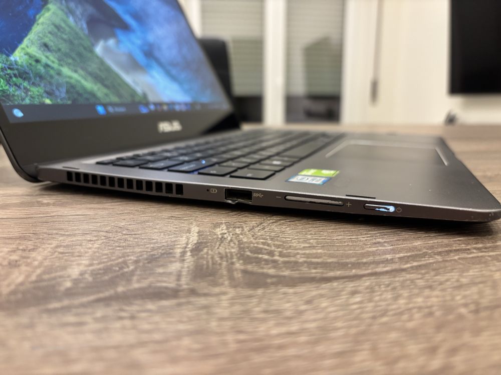 Asus Zenbook Flip 14 UX461FN