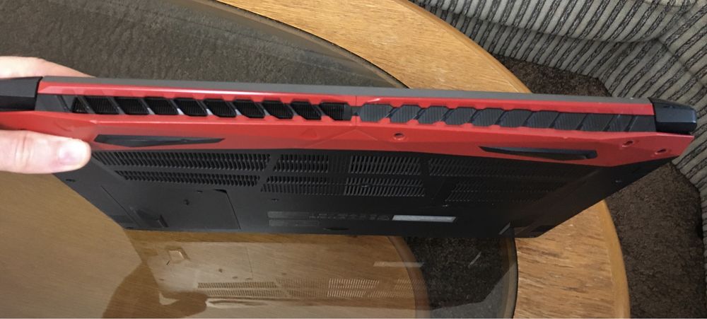 Acer Predator Helios 300 G3-571-77QK По запчастинам.Не робочий.