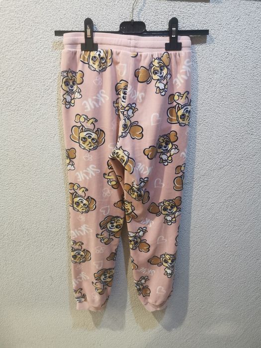 Ciepłe spodnie welurek dla dziewczynki w idealnym stanie. Rozmiar 134