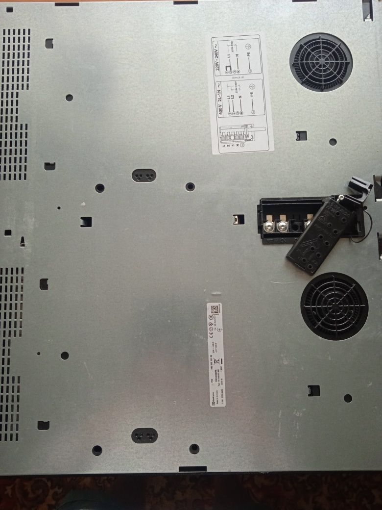 Варильна поверхня індукційна Electrolux EHH 46540 FK