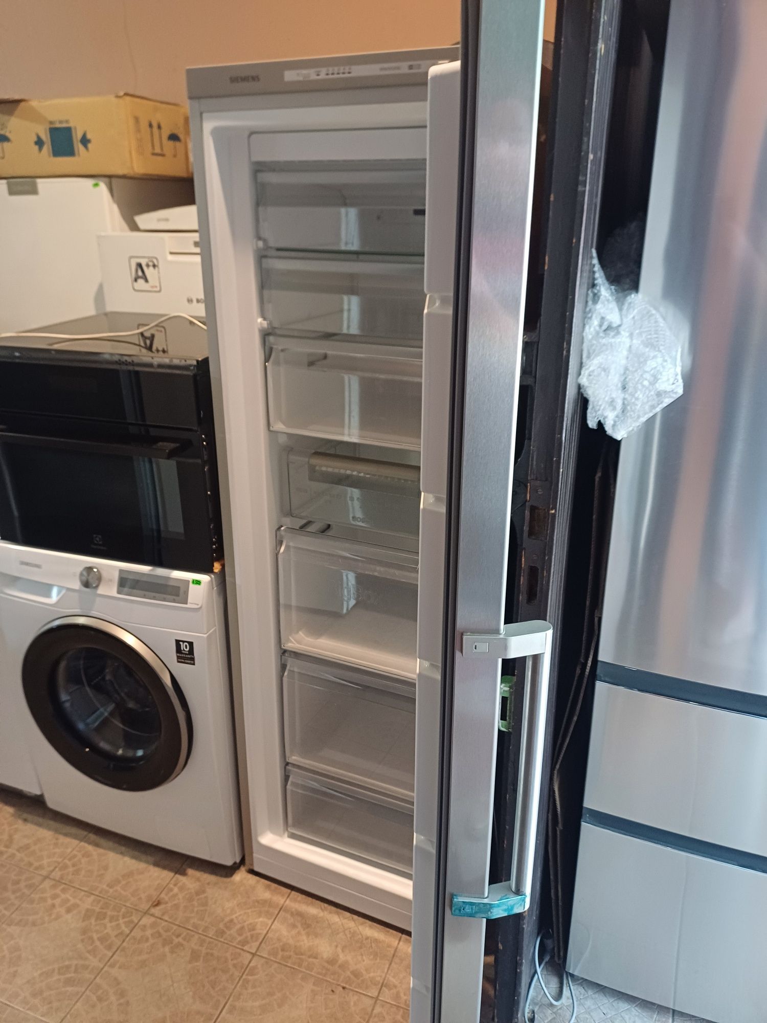 Zobacz :) Niemiecka zamrażarka Miele ,Liebherr, Bosch No Frost A +