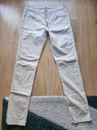 męskie beżowe spodnie Wrangler W33 L34 stan bdb