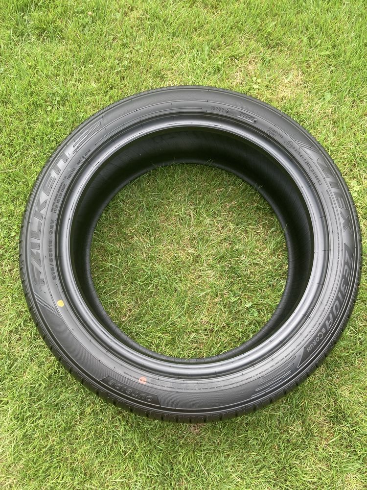 Opony 215/50R18 Falken nowe