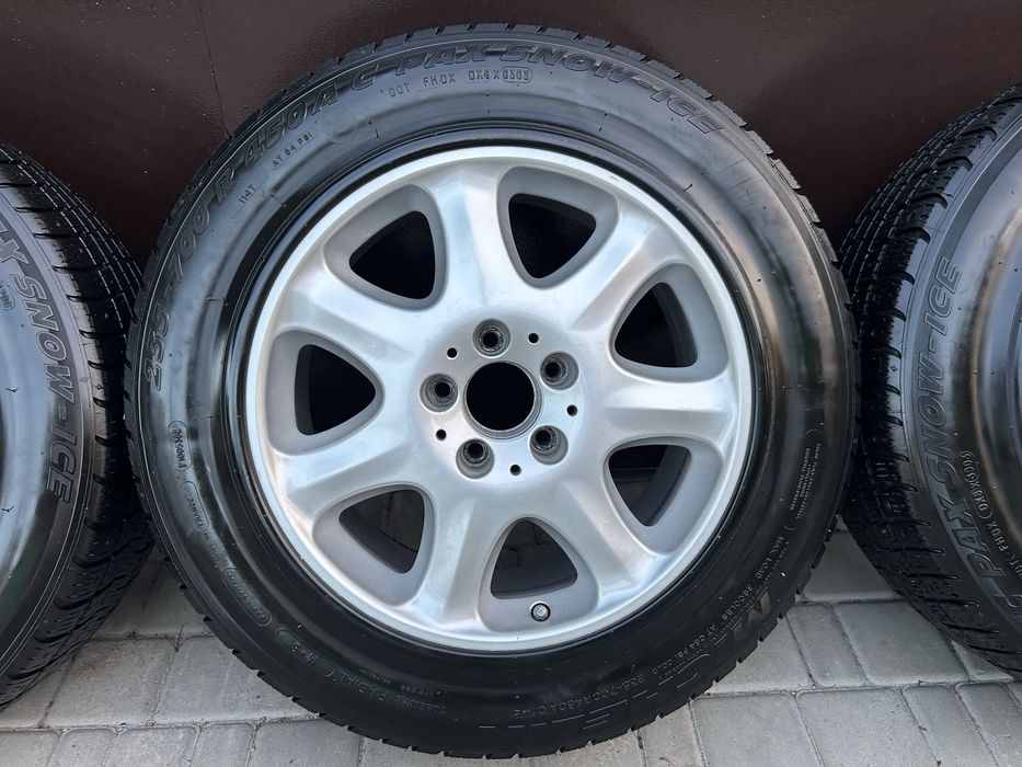 Michelin Pilot 235-700 R450AC 114H PAX System