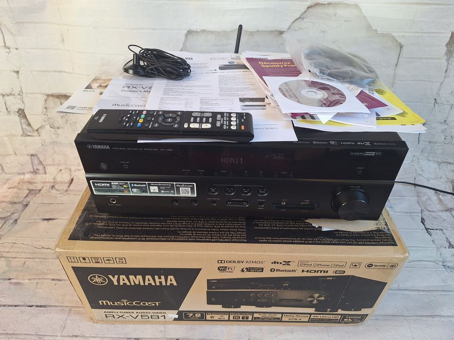 Yamaha  MusicCast Wi-fi BT Atmos RX-V581 Spotify 7.1 Net radio
