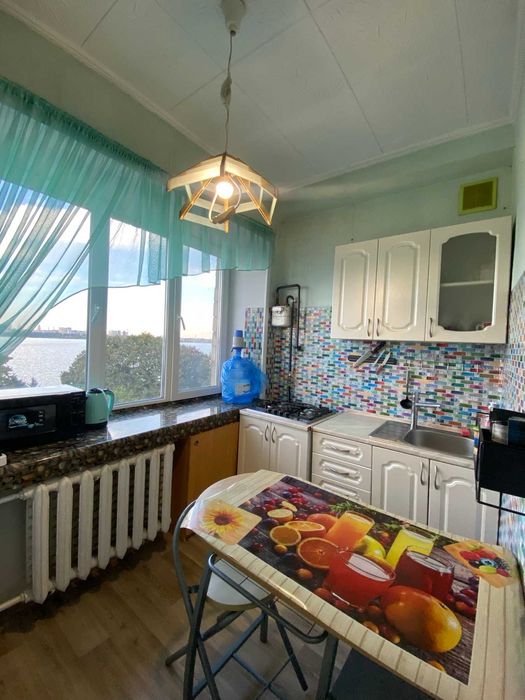 Продажа в  центре,2- ком .кв. Сичеславская набережная