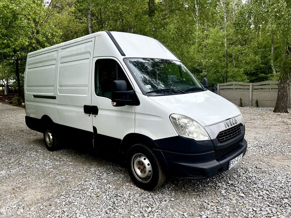 IVECO DAILY 2.3 diesel 2013r. Klima kamera stan bdb