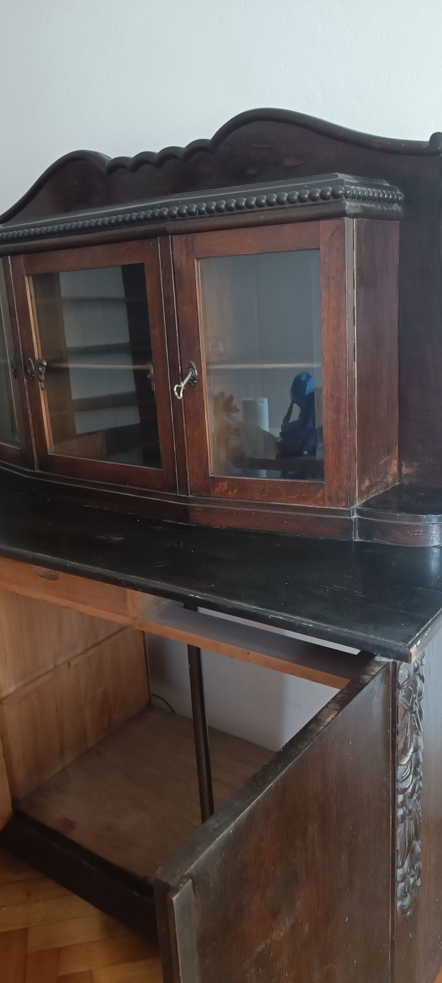Kredens piękny stary z charakterem