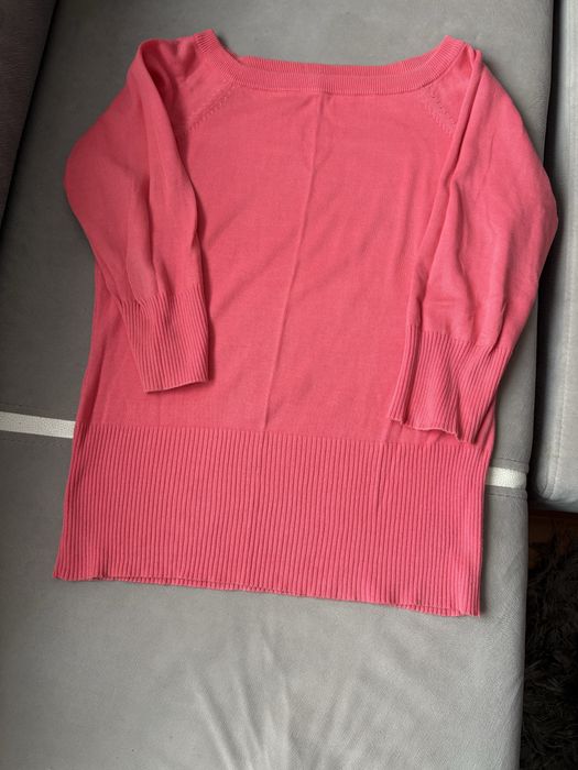 Bluzeczka sweterkowa.