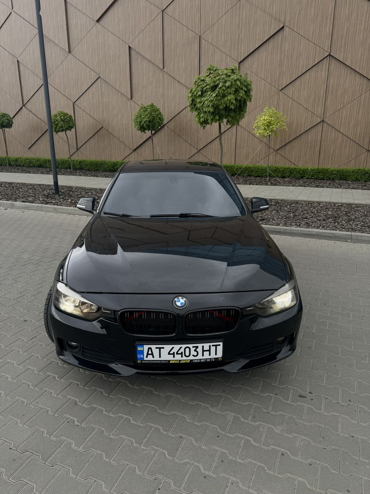 BMW 328i 2.0 бензин 2015