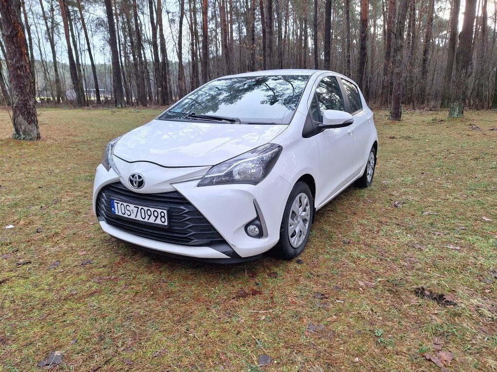 Toyota Yaris 2017 r. Salon Polska. Prywatne auto.