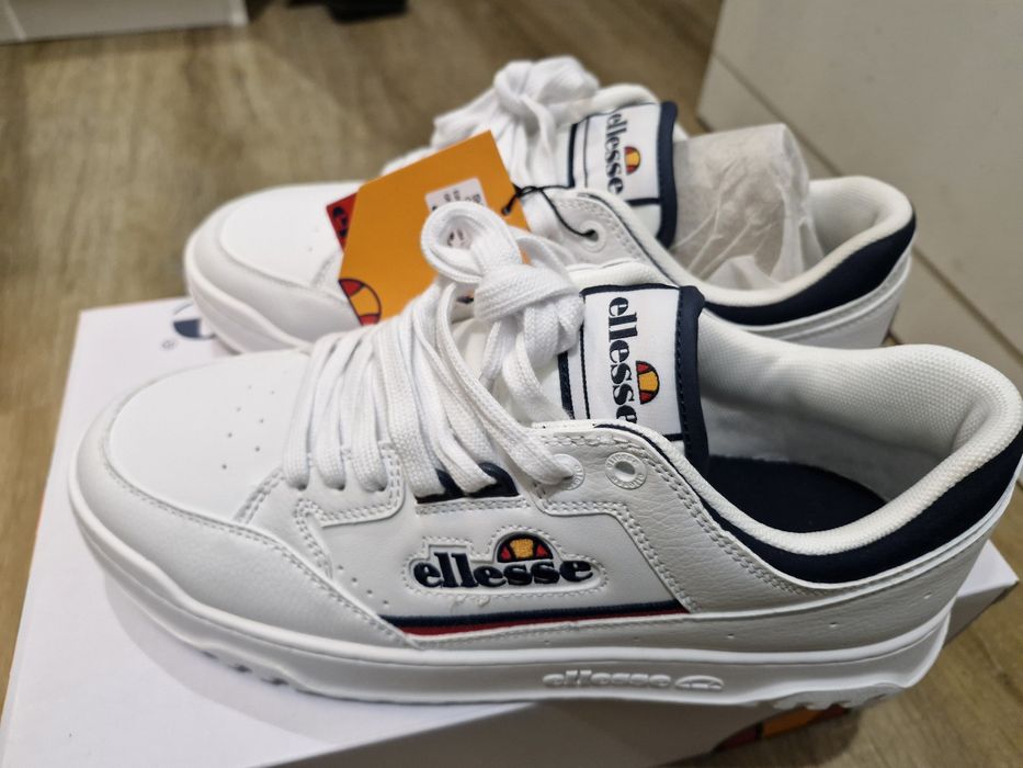 Tenis elesse novos a estrear