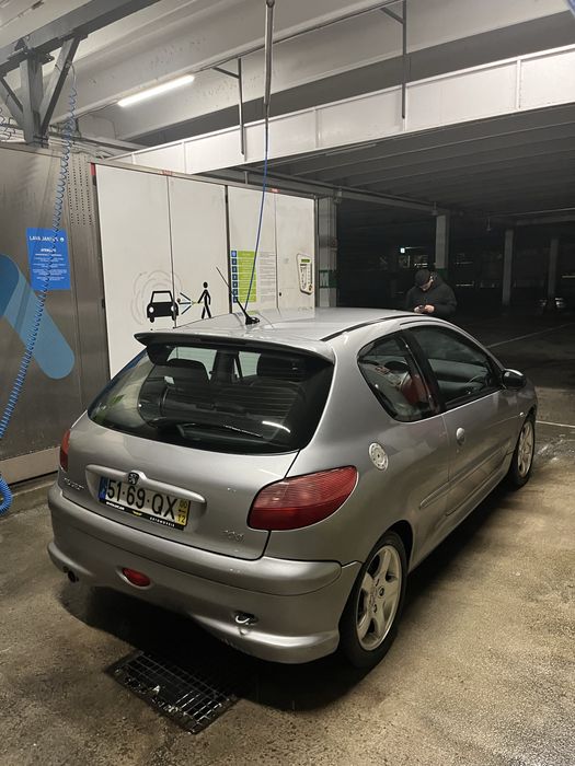 Peugeot 206 GTI 1.6.