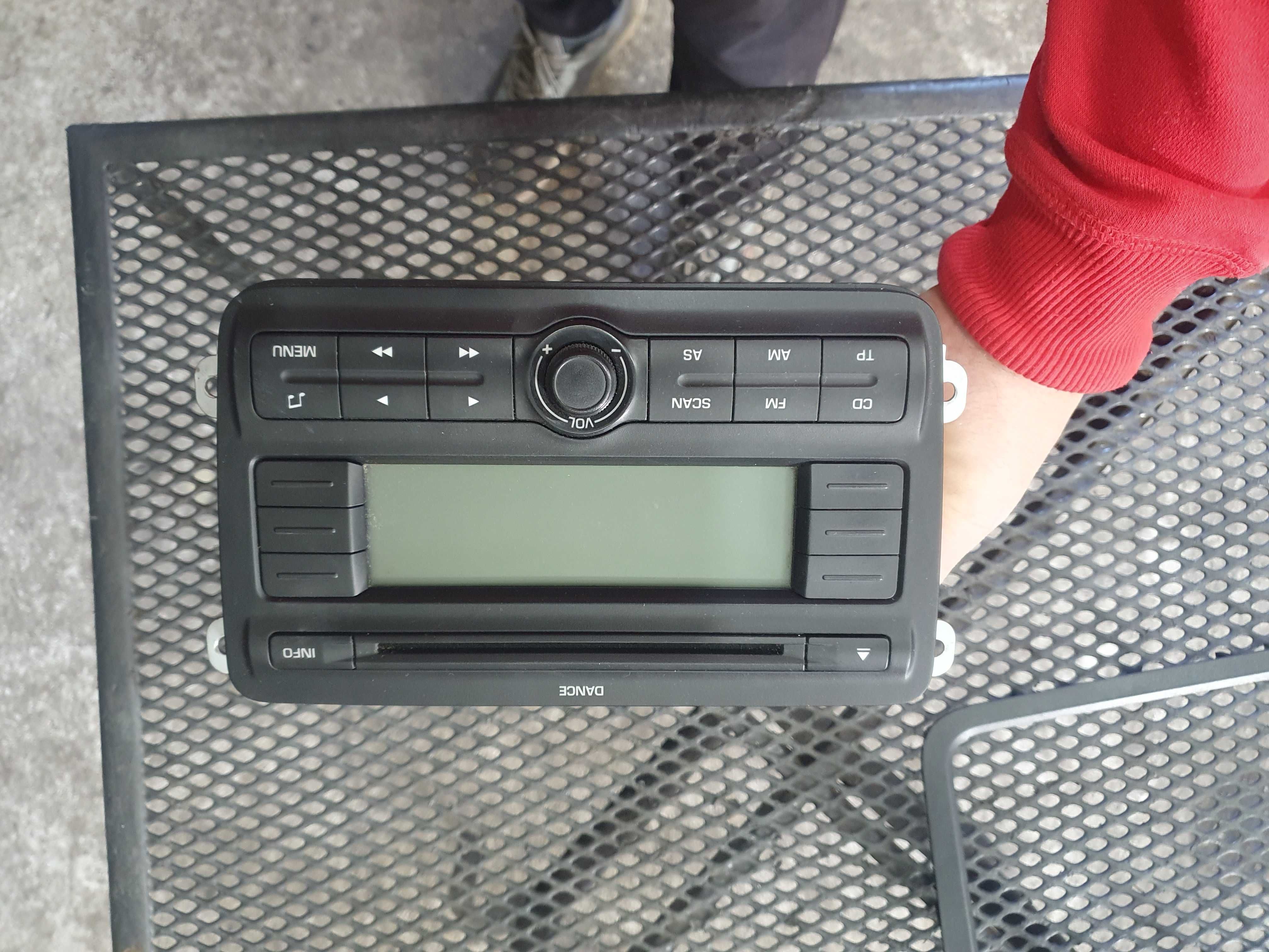 Radio ramka Skoda Fabia 2 oryginalne 2 din sprawne