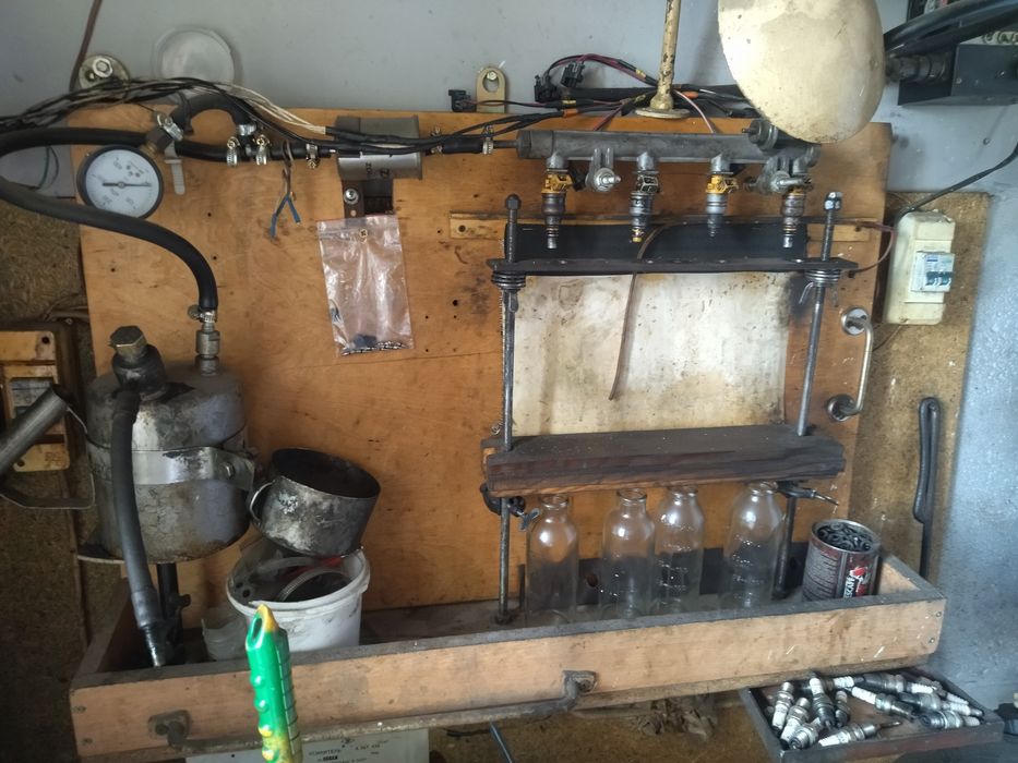 Стенд для чистки бензинових форсунок