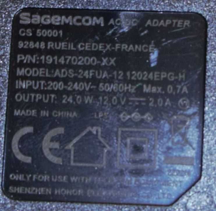 Zasilacz wtyczkowy AC/DC SAGEMCOM 12V 2A 24W WTYK 5,5x2,5 mm