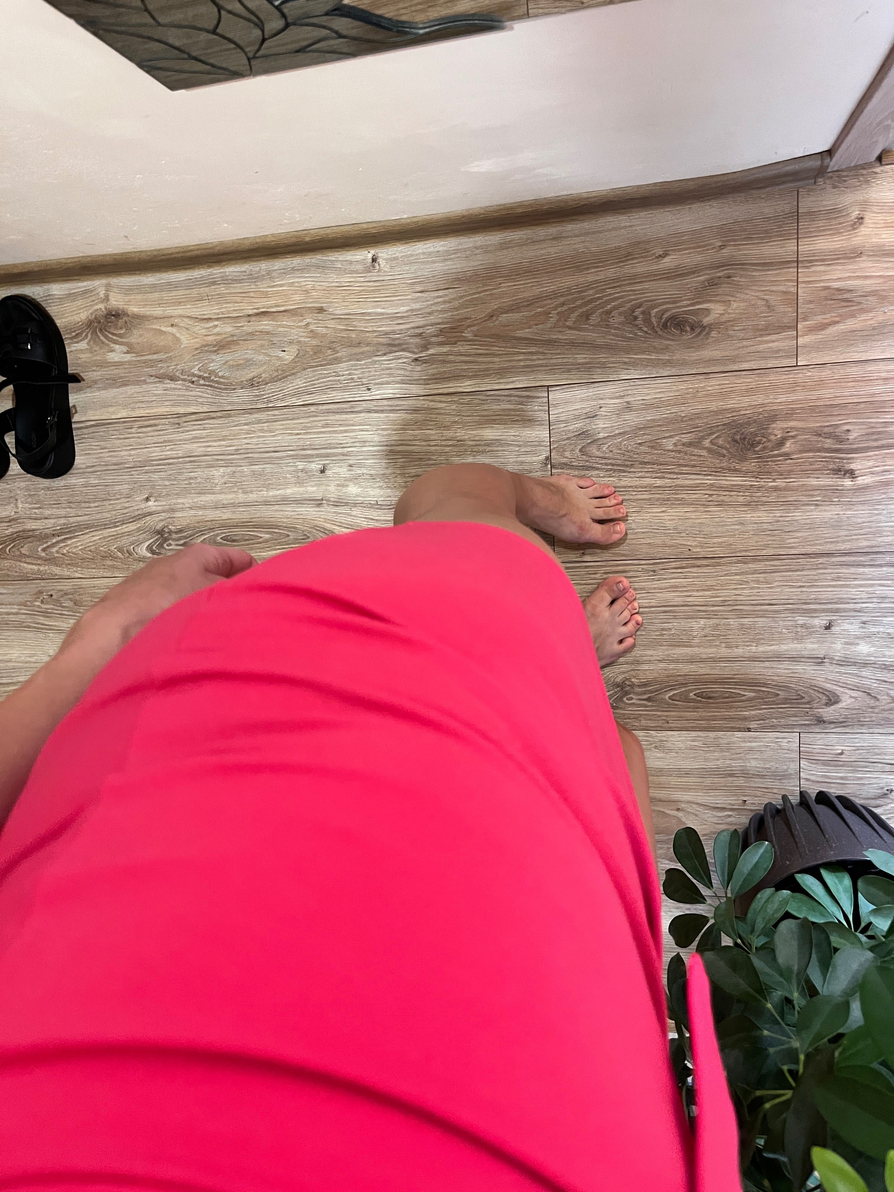 Sukienka Coco Design nowa z metką imprezowa głęboki dekolt różowa S 36