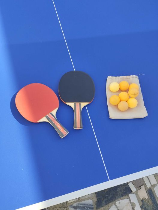 Conjunto de Ping Pong - 2 Raquetes + 8 Bolas