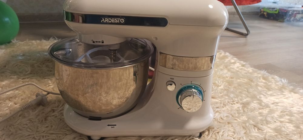 Міксер планітарний